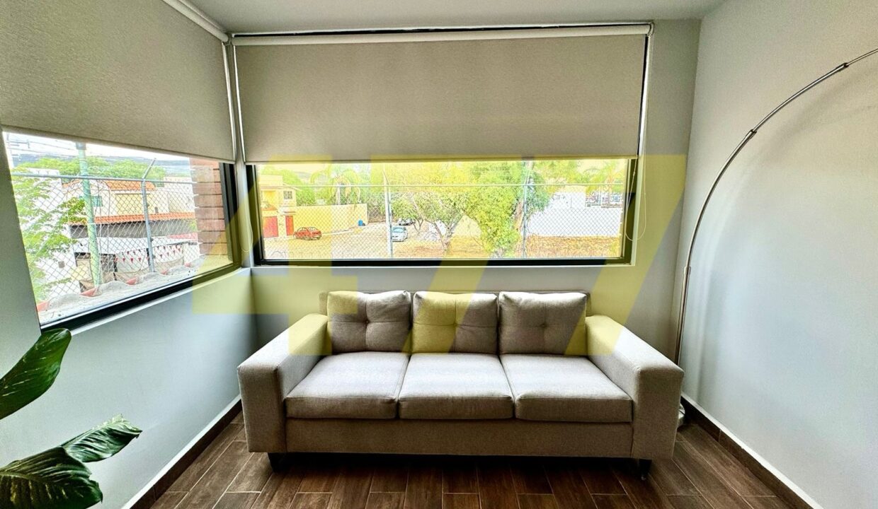 0703500b-e681-45bb-a03a-133ac3d93625