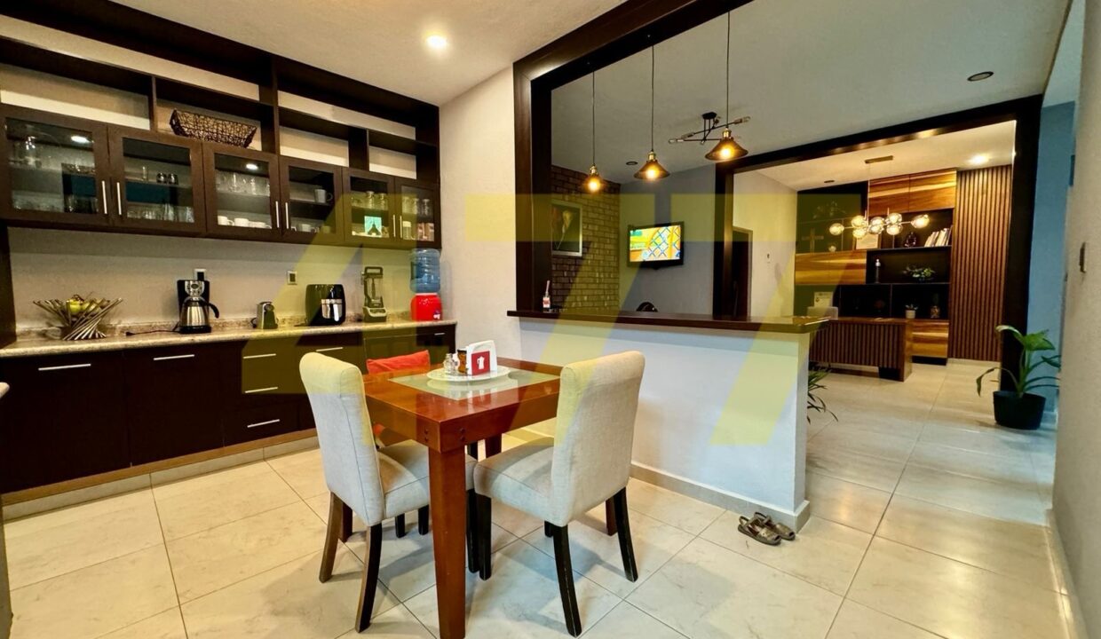 132ad6b5-98e1-41b2-84bb-df81c1714c65