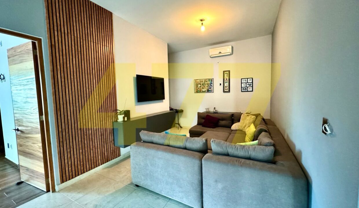 15966825-24e5-430a-8176-2c0d2a9372a9