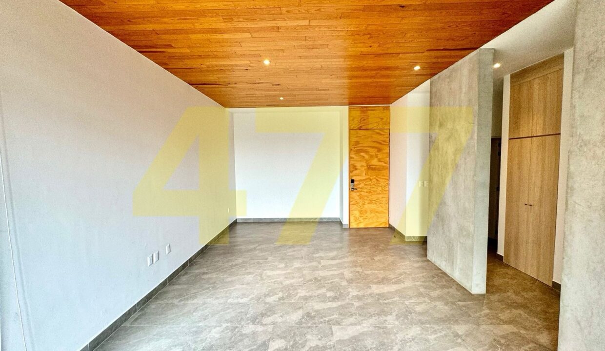 756d7dac-0235-46ff-9630-105e1572b2d3