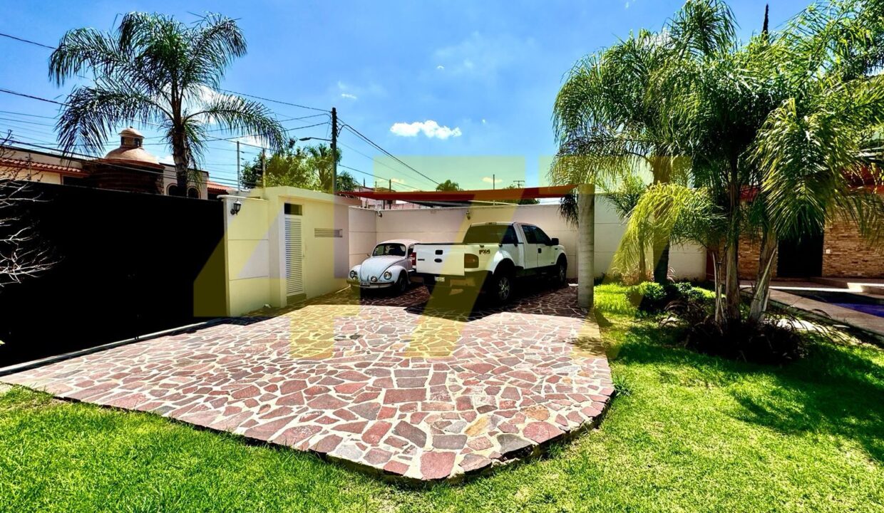 0A0FF5D3-2C09-4648-9108-9687FFC010B0