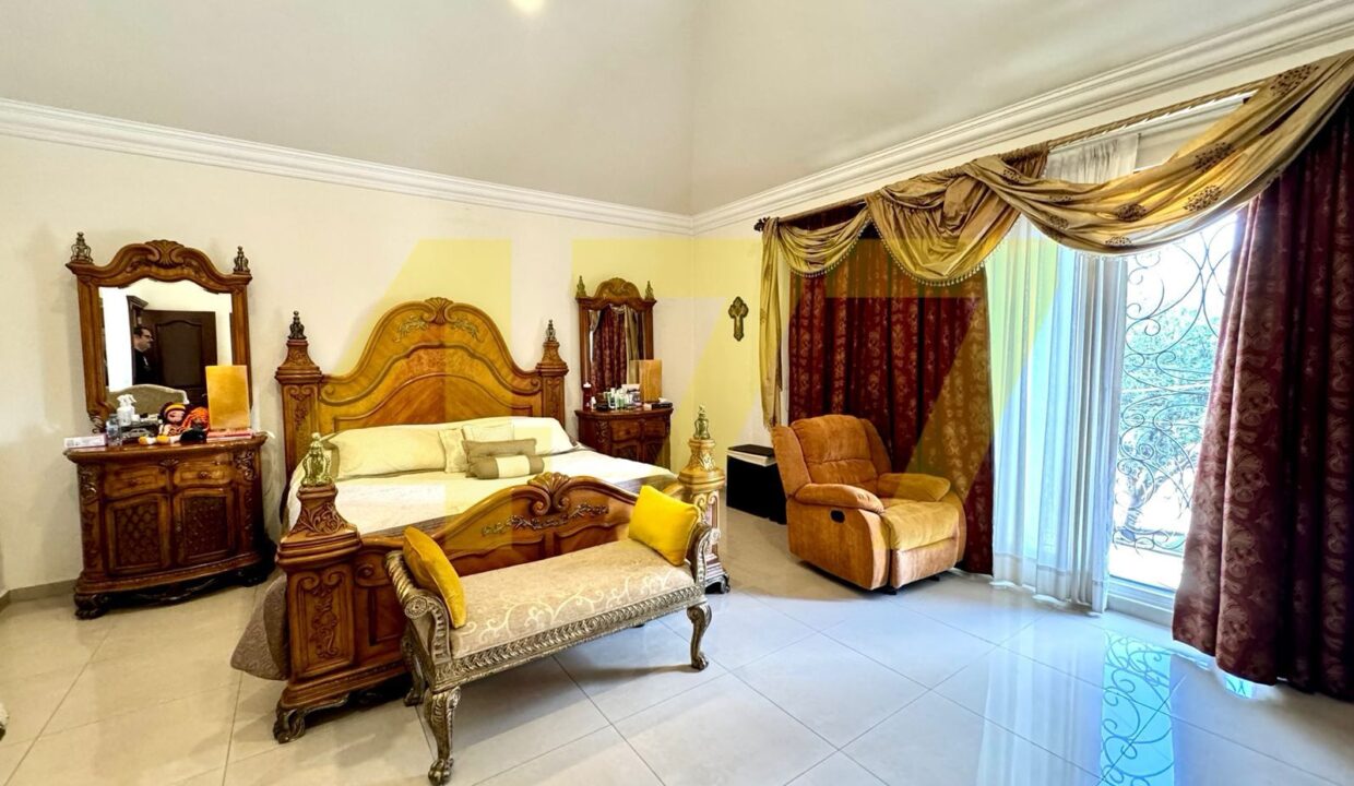 48B20389-165A-4249-B193-5DFD663CF413