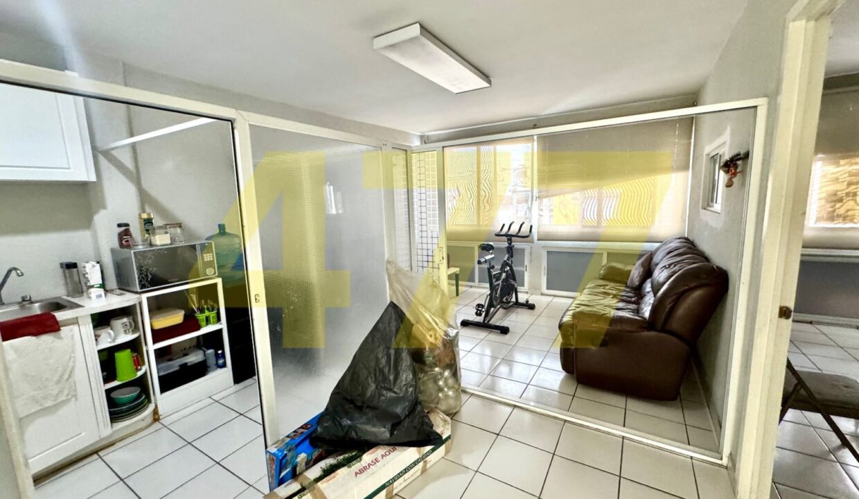 WhatsApp Image 2024-10-14 at 7.49.48 PM (3)