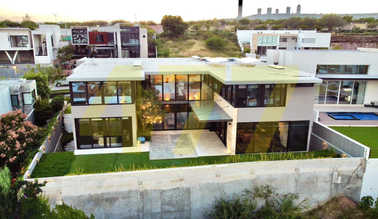 WhatsApp Image 2024-10-16 at 10.18.42 AM (1)