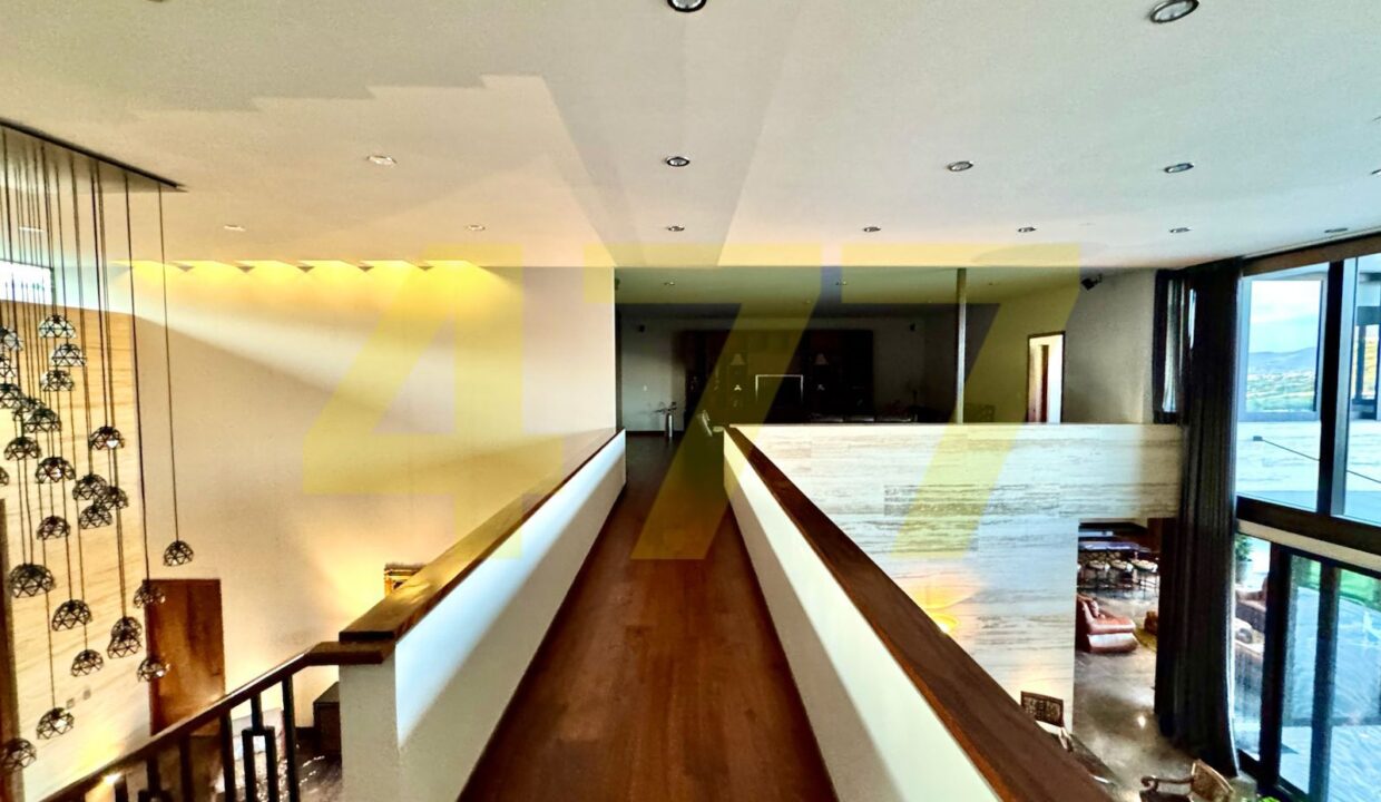 WhatsApp Image 2024-10-16 at 10.18.46 AM (3)