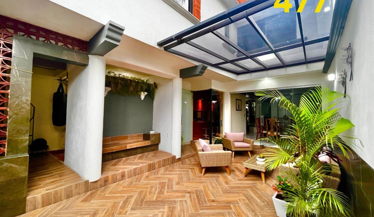 WhatsApp Image 2024-10-19 at 1.29.34 PM (3)