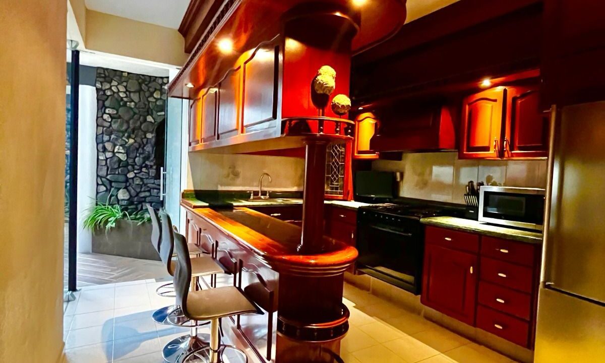 WhatsApp Image 2024-10-19 at 1.29.35 PM (1)