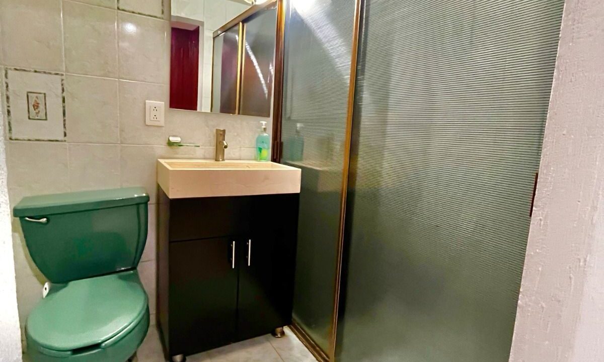 WhatsApp Image 2024-10-19 at 1.29.36 PM (4)