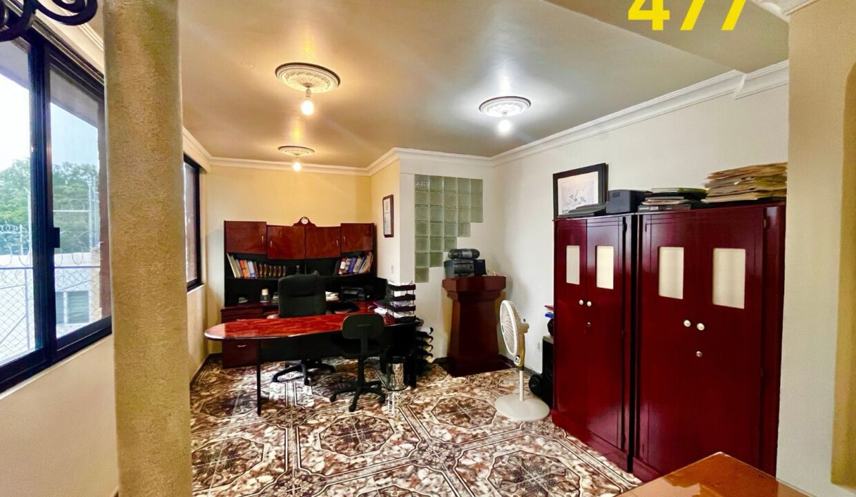 WhatsApp Image 2024-10-19 at 1.29.36 PM (5)