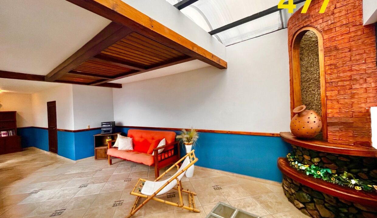 WhatsApp Image 2024-10-19 at 1.29.37 PM