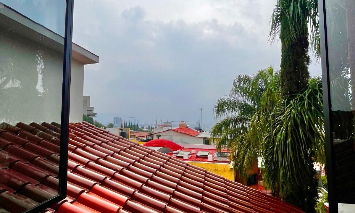 WhatsApp Image 2024-10-19 at 1.29.37 PM (4)