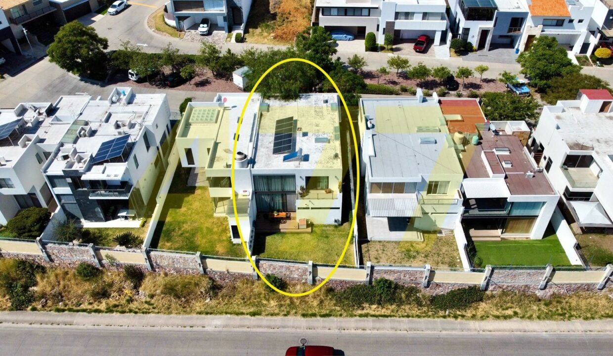 WhatsApp Image 2024-11-12 at 6.10.44 PM