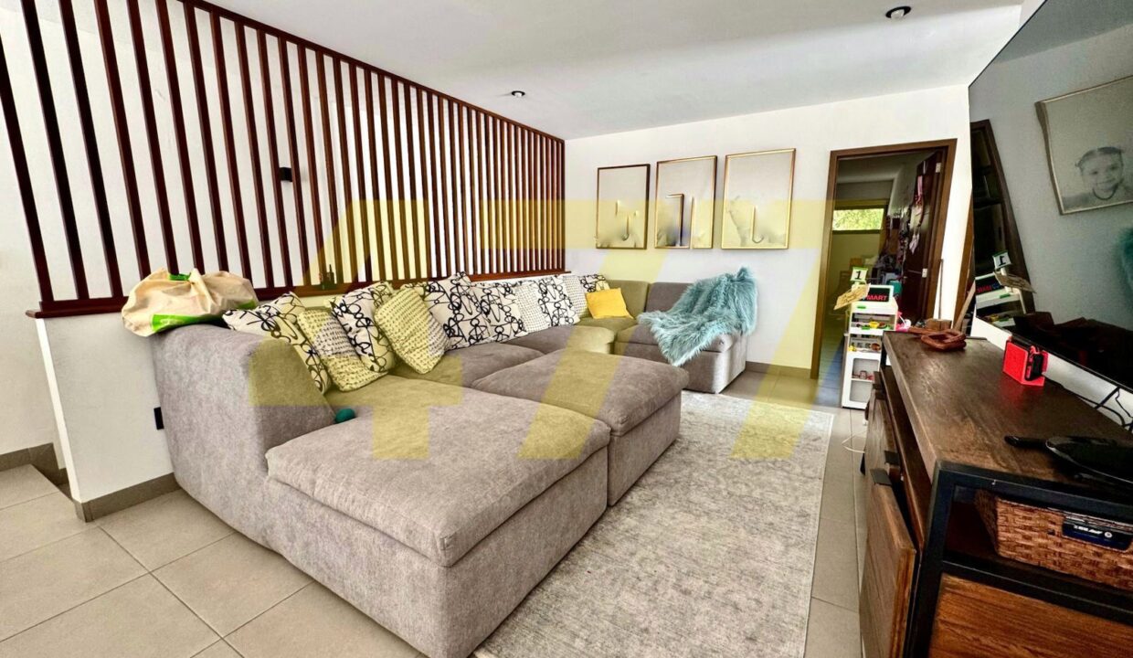 WhatsApp Image 2024-11-12 at 6.10.46 PM (2)