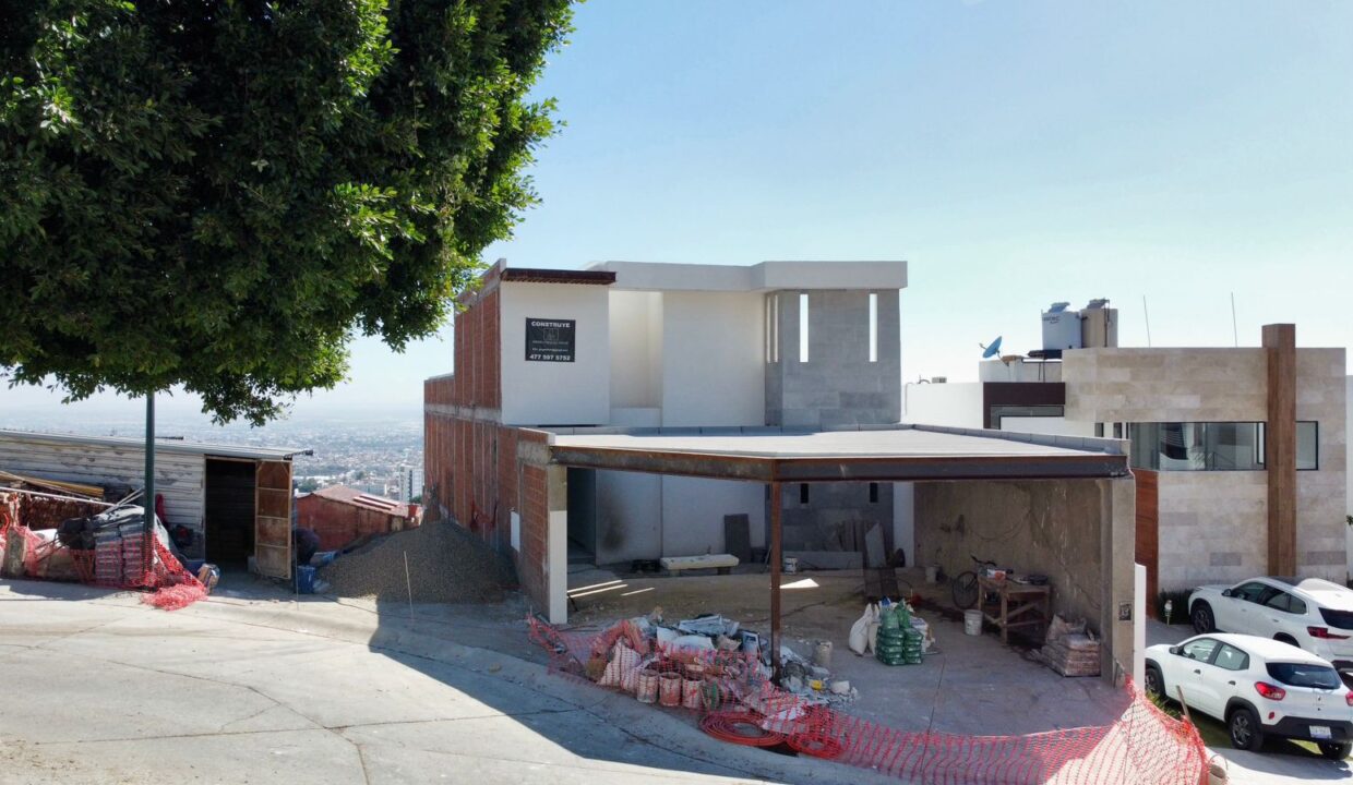 WhatsApp Image 2024-11-29 at 8.27.58 PM