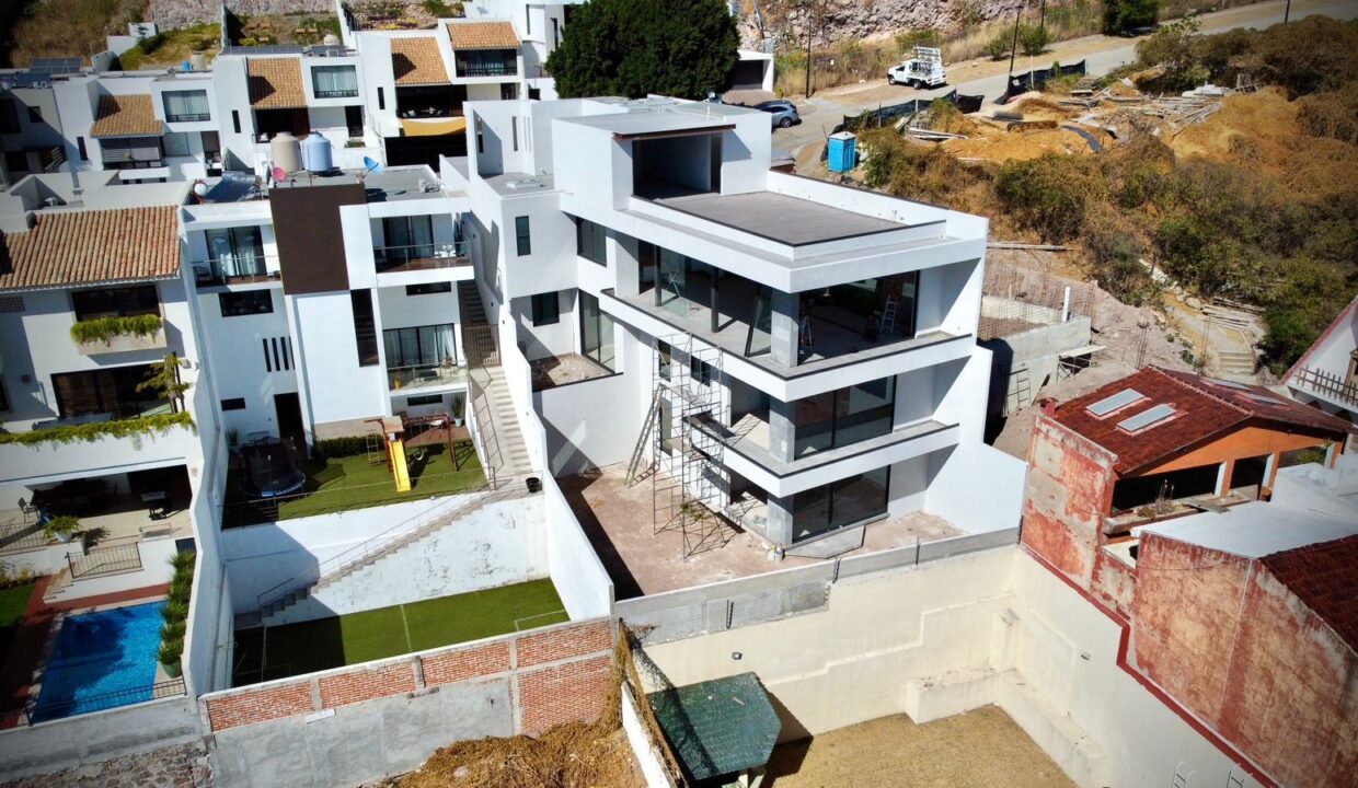 WhatsApp Image 2024-11-29 at 8.27.58 PM (3)