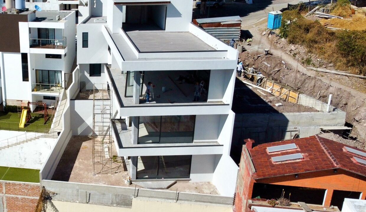 WhatsApp Image 2024-11-29 at 8.27.58 PM (4)