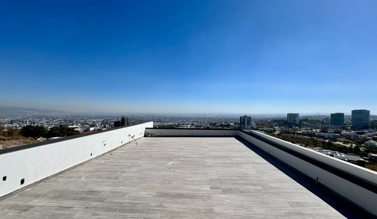 WhatsApp Image 2024-11-29 at 8.27.59 PM