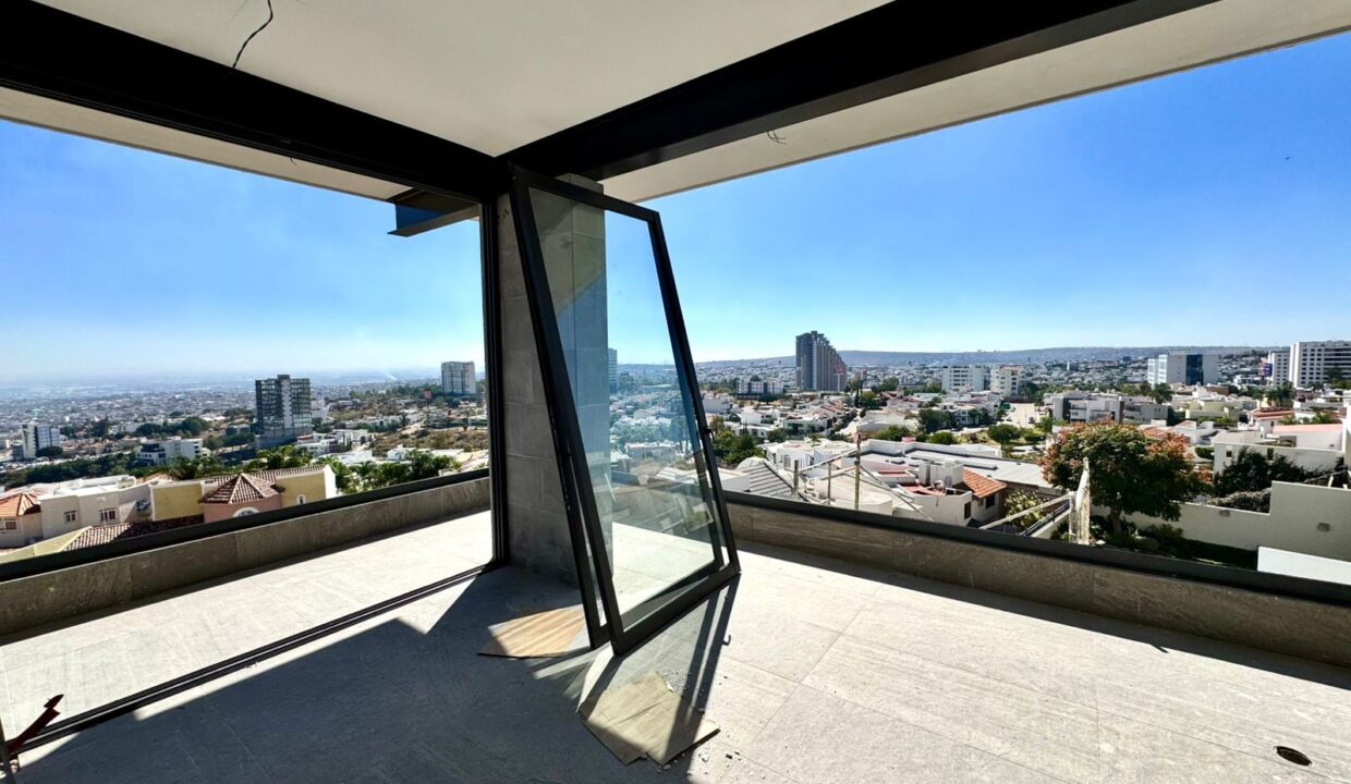 WhatsApp Image 2024-11-29 at 8.27.59 PM (5)