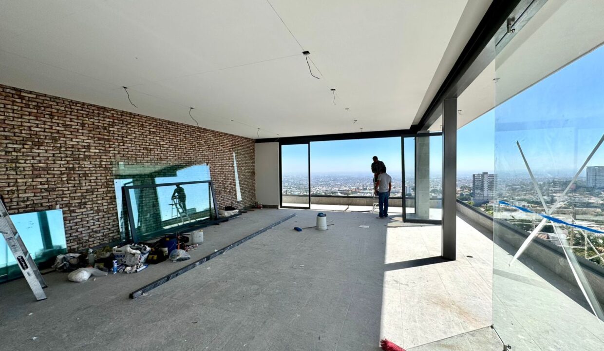 WhatsApp Image 2024-11-29 at 8.27.59 PM (7)