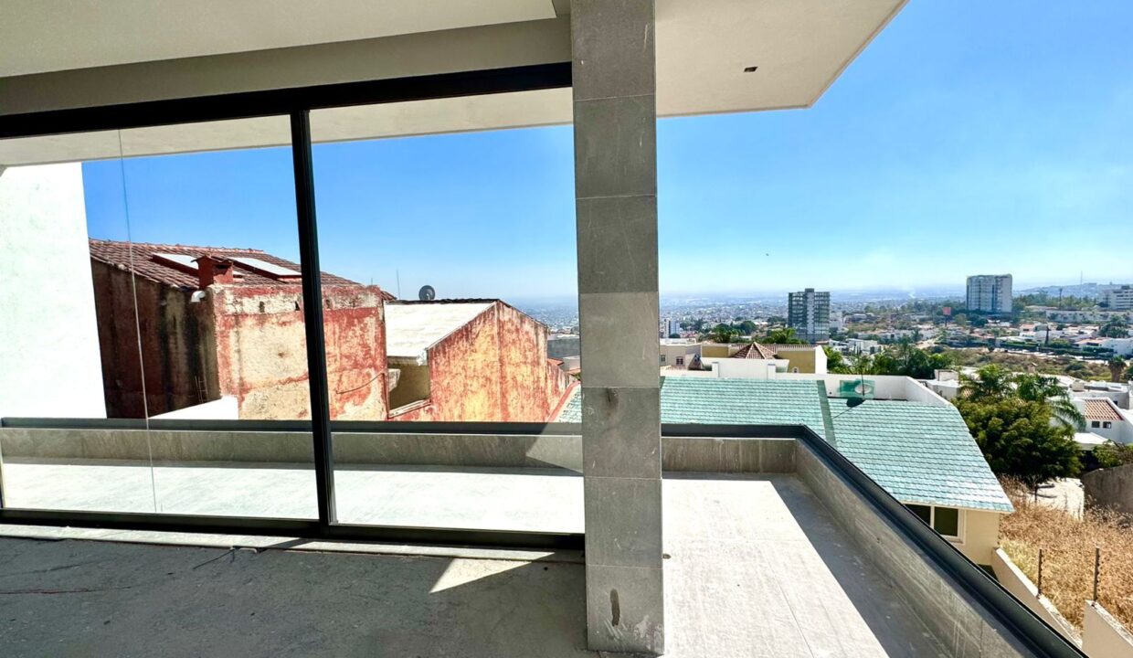 WhatsApp Image 2024-11-29 at 8.28.00 PM (7)