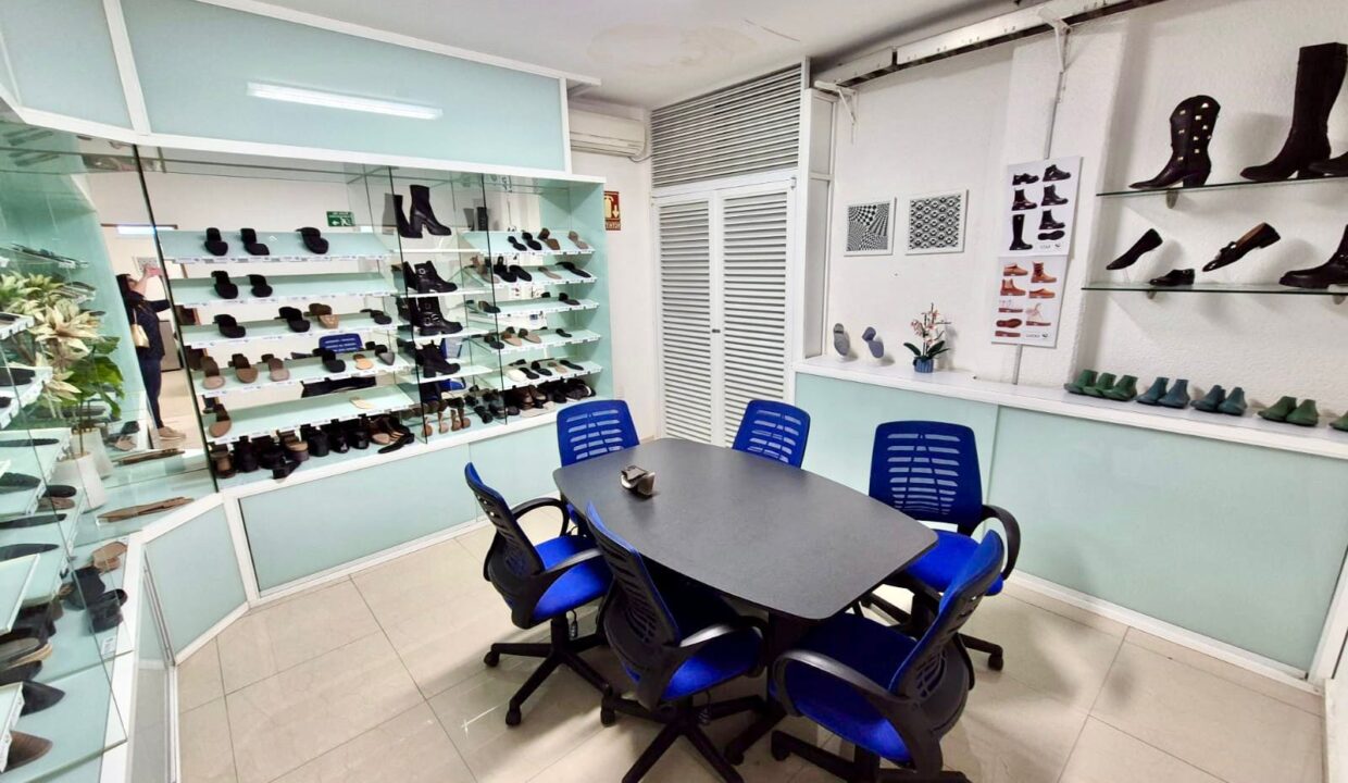 WhatsApp Image 2024-12-19 at 6.17.07 PM (3)