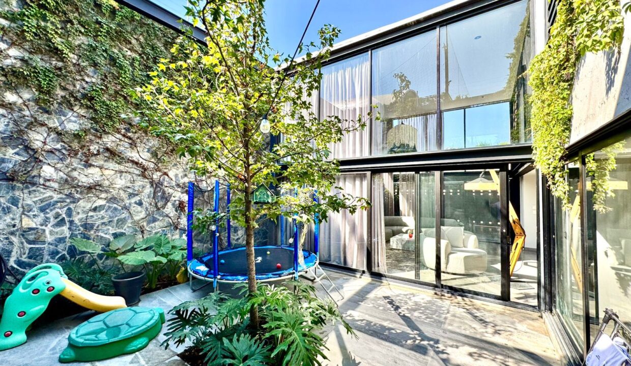 WhatsApp Image 2025-01-31 at 12.47.06 PM (1)