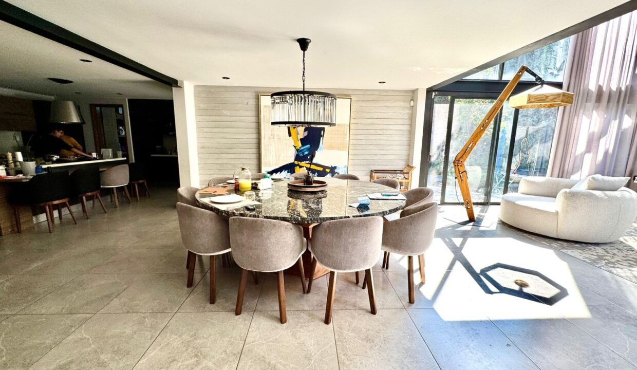 WhatsApp Image 2025-01-31 at 12.47.07 PM (1)