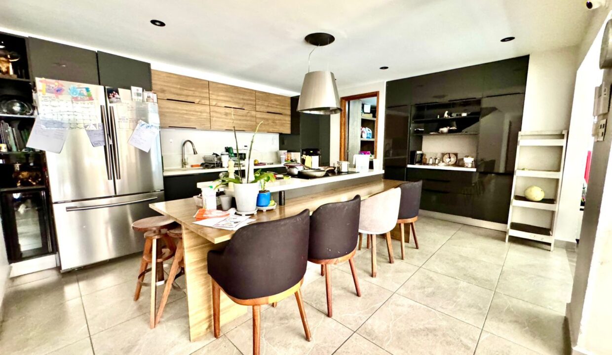 WhatsApp Image 2025-01-31 at 12.47.08 PM