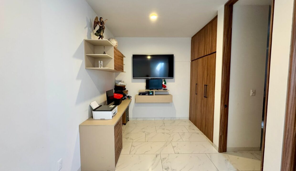 WhatsApp Image 2025-02-07 at 6.47.51 PM (3)