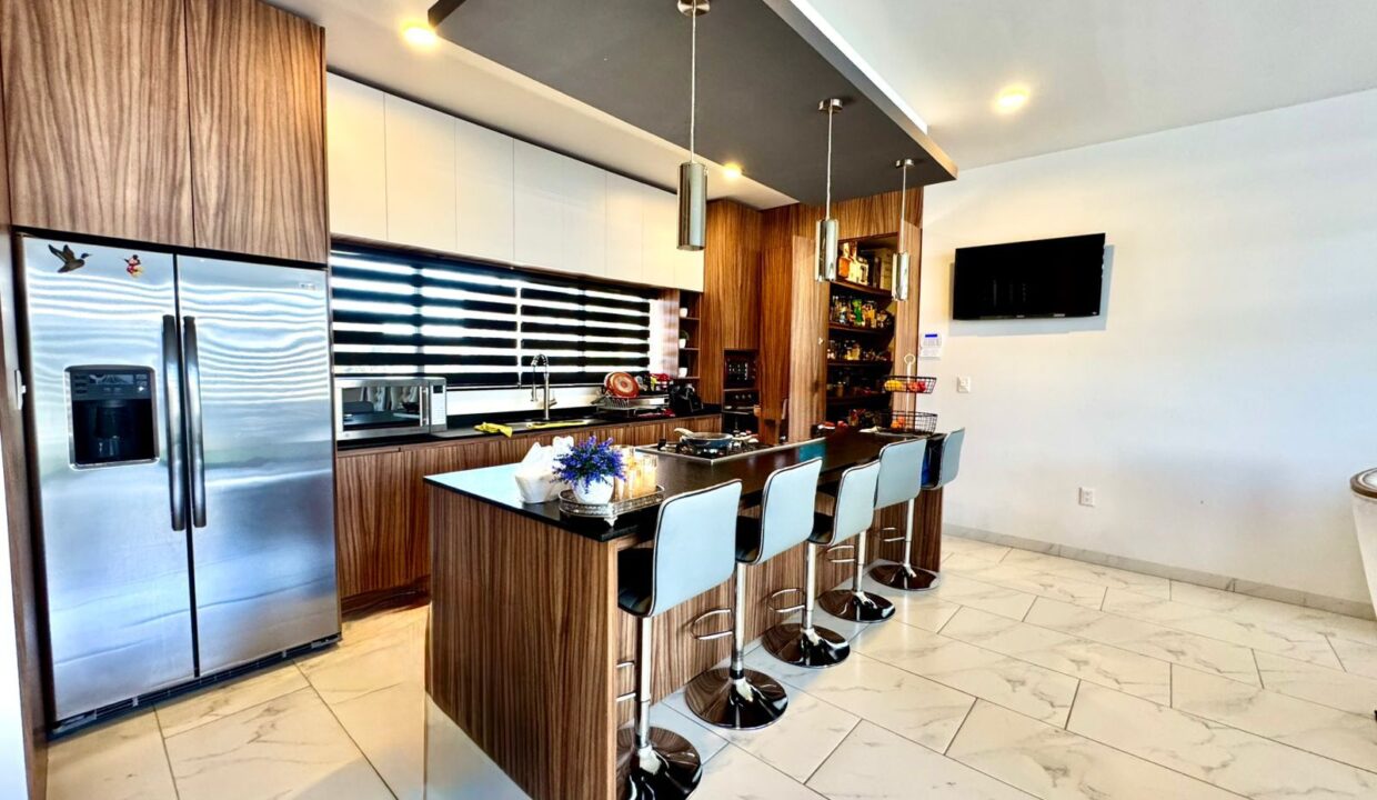 WhatsApp Image 2025-02-07 at 6.47.51 PM (6)