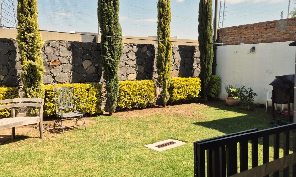 WhatsApp Image 2025-02-12 at 12.44.18 PM (2)