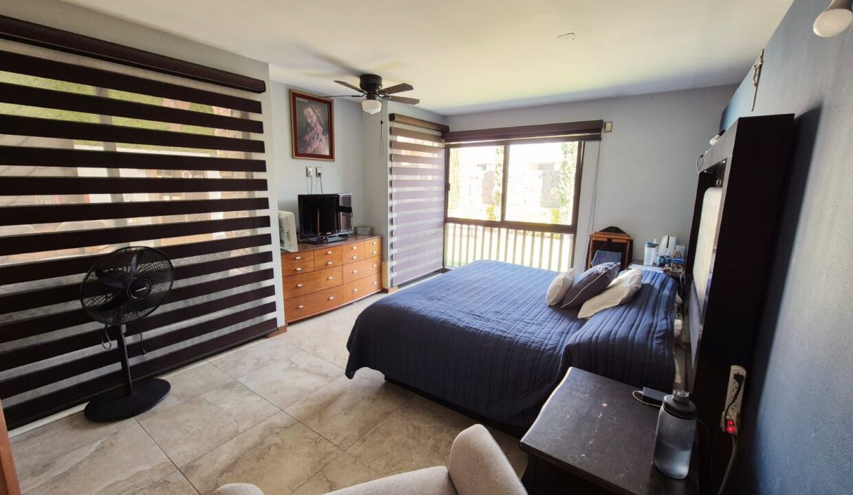 WhatsApp Image 2025-02-12 at 12.44.22 PM