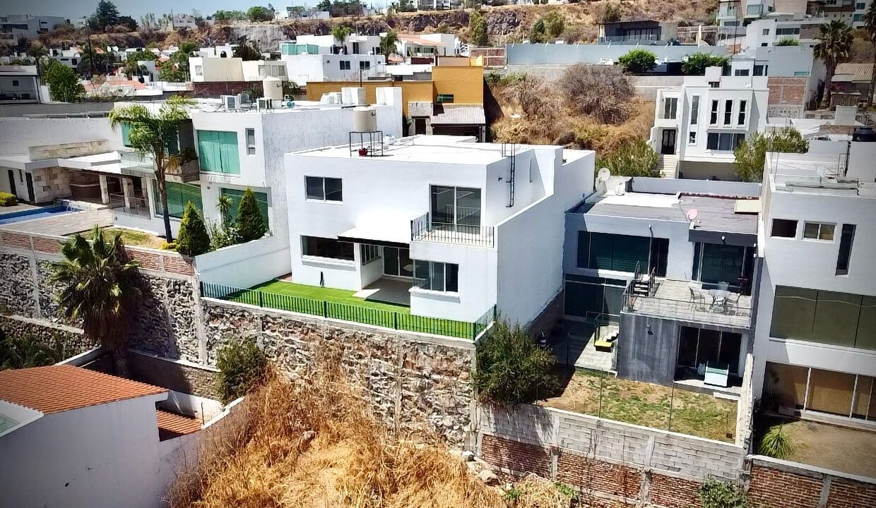 WhatsApp Image 2025-03-25 at 3.51.41 PM (2)