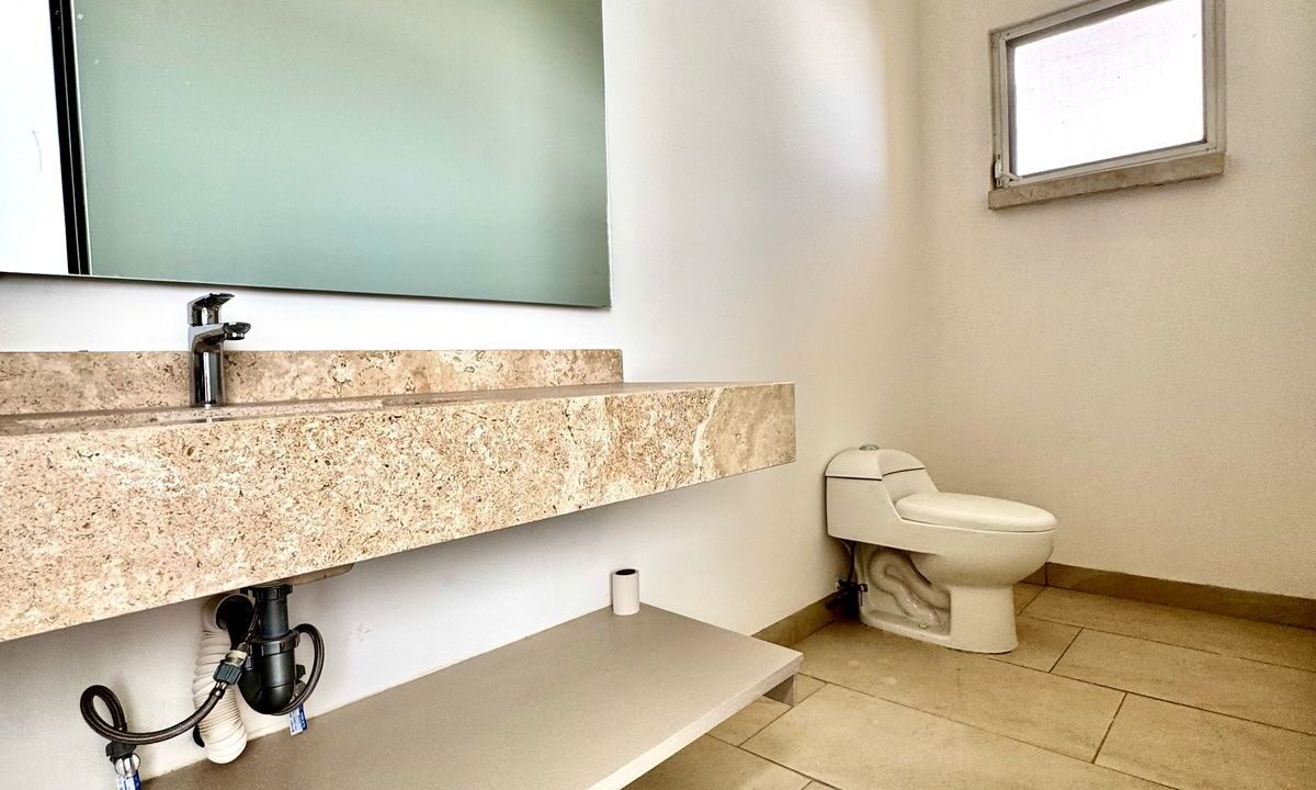 WhatsApp Image 2025-03-25 at 3.51.44 PM