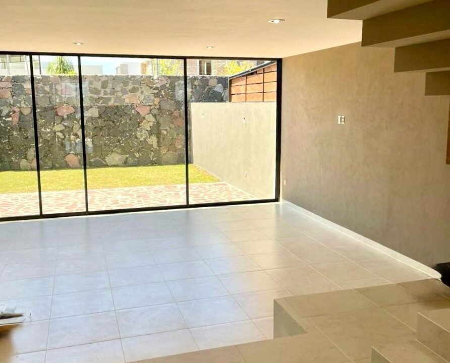 WhatsApp Image 2025-04-11 at 9.00.03 AM (5)