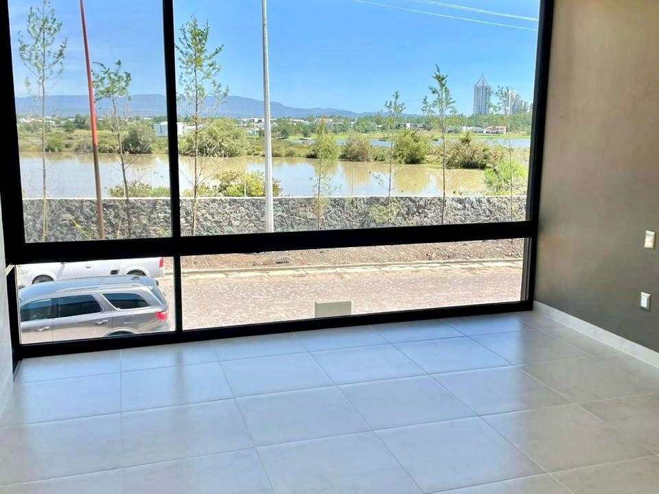 WhatsApp Image 2025-04-11 at 9.00.04 AM (2)