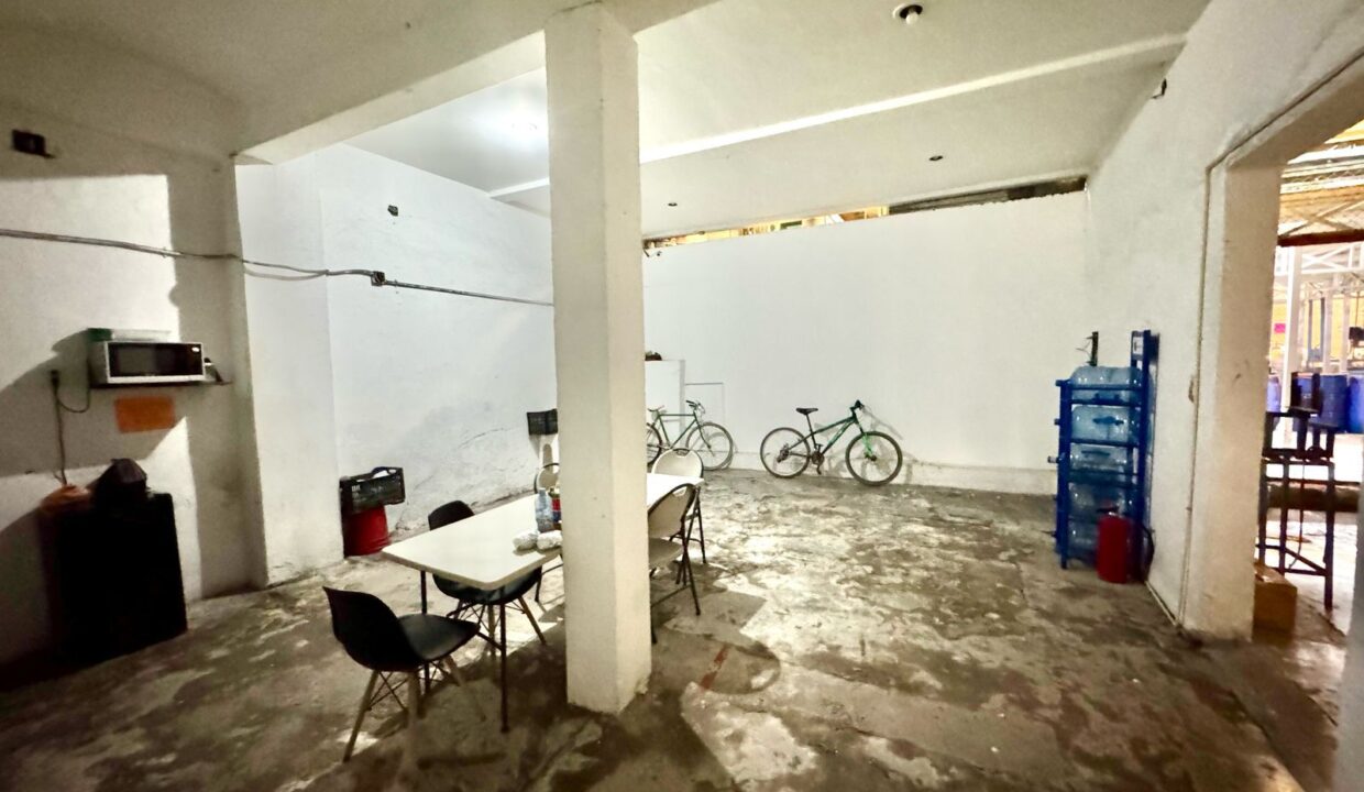 WhatsApp Image 2025-04-11 at 9.01.27 AM (4)