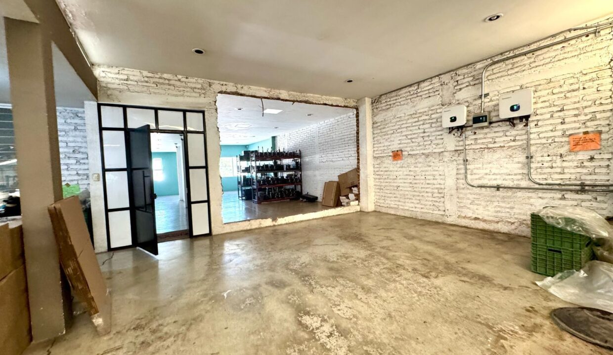 WhatsApp Image 2025-04-11 at 9.01.28 AM (2)