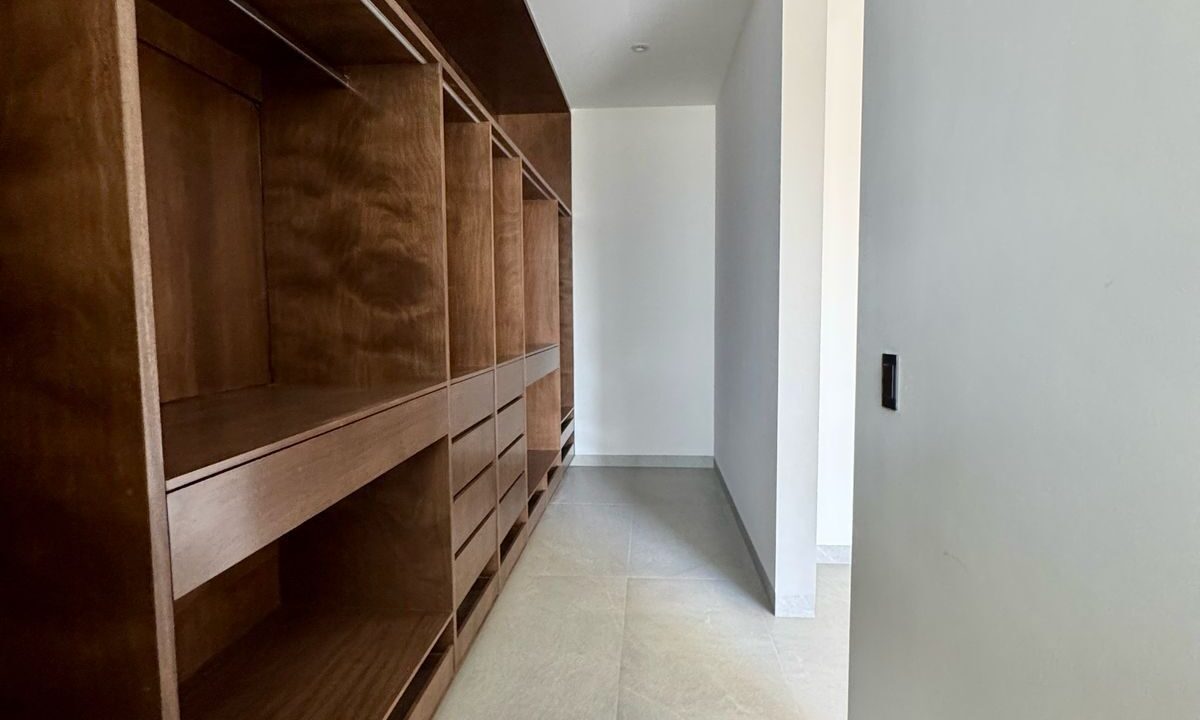 WhatsApp Image 2025-04-14 at 4.20.52 PM (3)