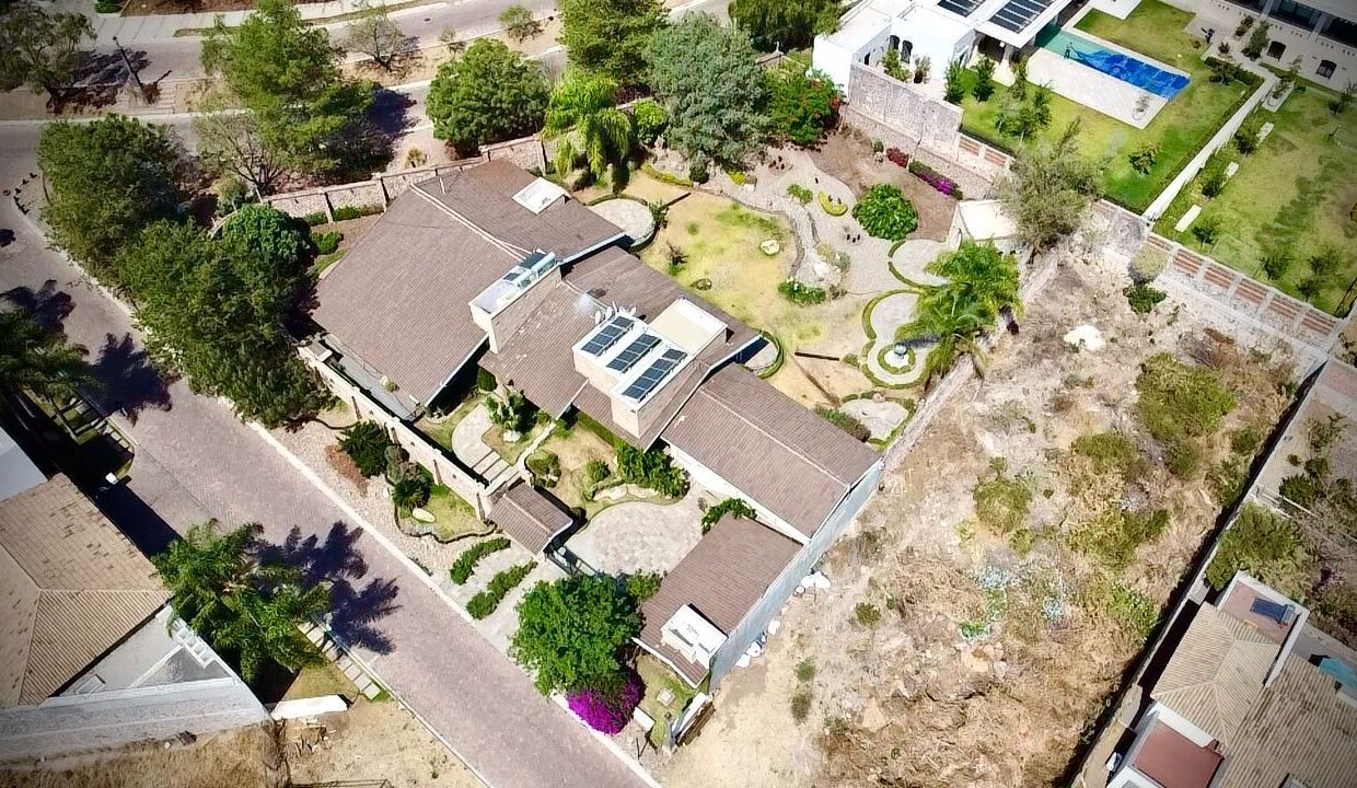 WhatsApp Image 2025-04-29 at 4.30.44 PM (1)