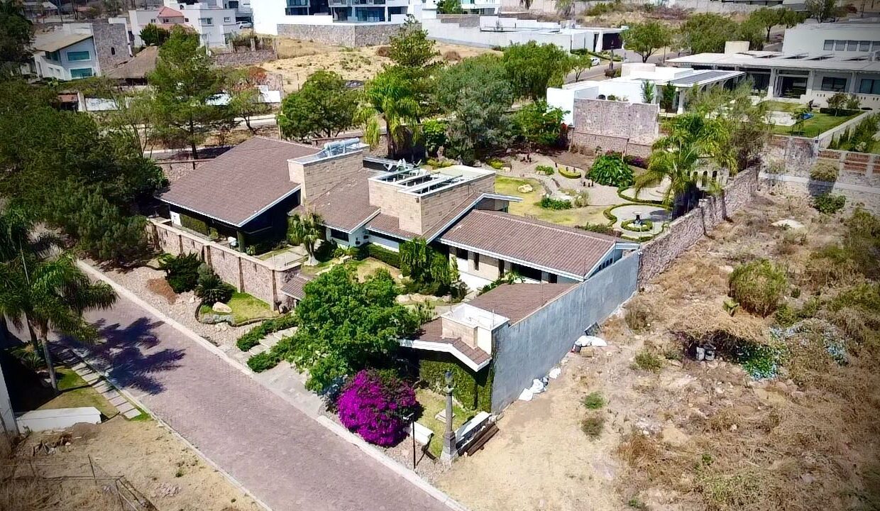 WhatsApp Image 2025-04-29 at 4.30.44 PM (2)