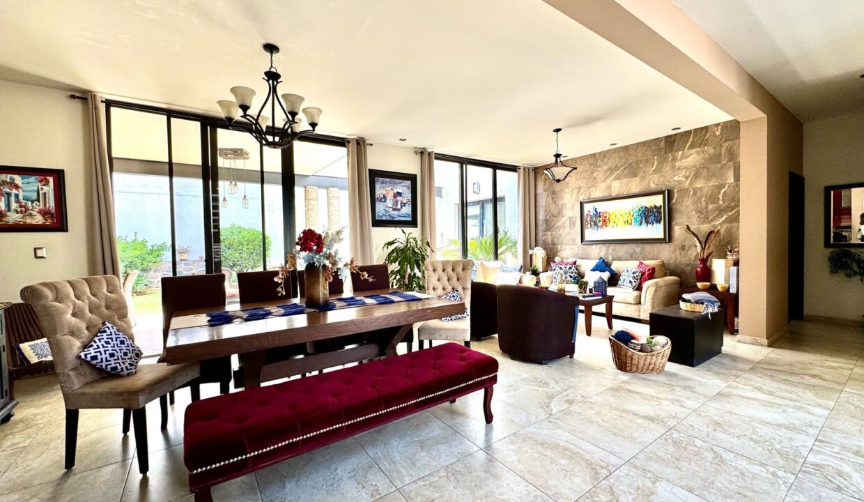 WhatsApp Image 2025-05-02 at 1.30.53 PM (1)