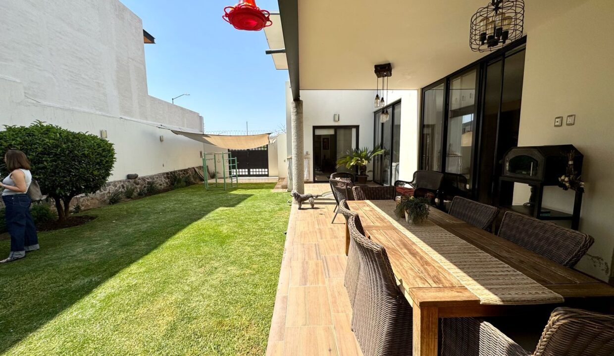 WhatsApp Image 2025-05-02 at 1.30.53 PM (2)