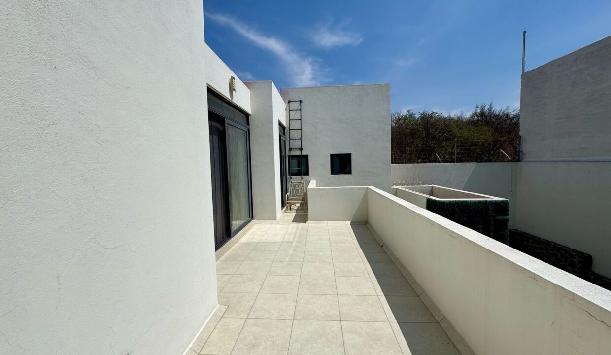 WhatsApp Image 2025-05-02 at 1.30.54 PM