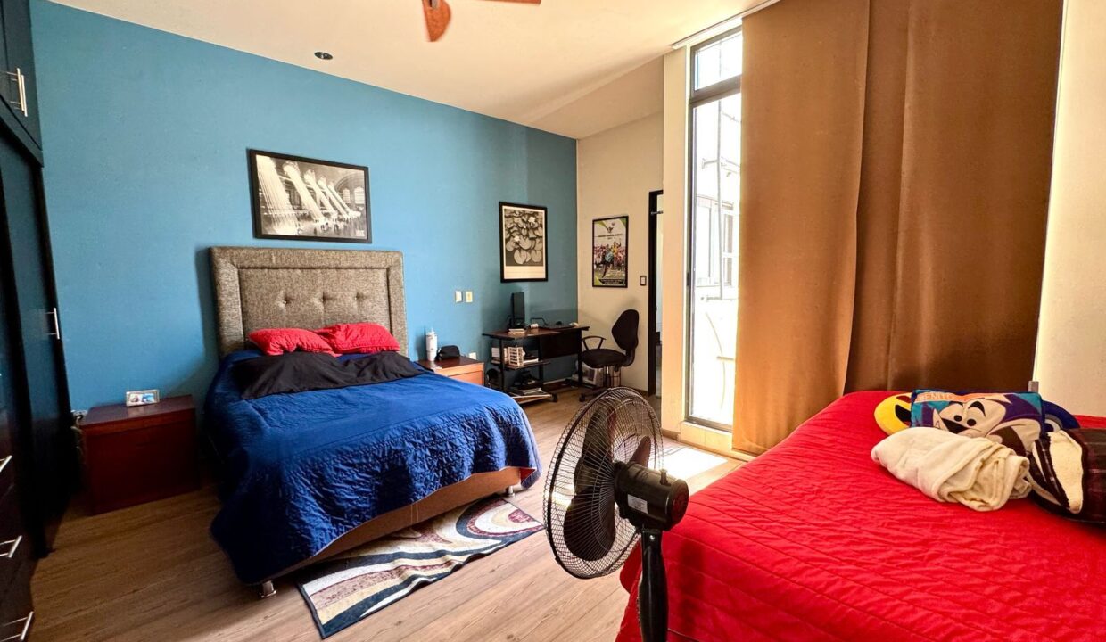 WhatsApp Image 2025-05-02 at 1.30.55 PM