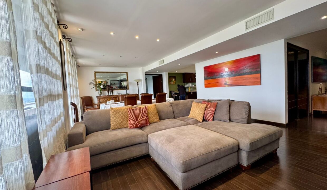 WhatsApp Image 2025-06-25 at 12.22.26 PM (3)