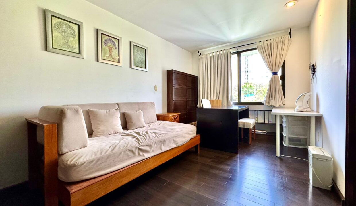 WhatsApp Image 2025-06-25 at 12.22.27 PM