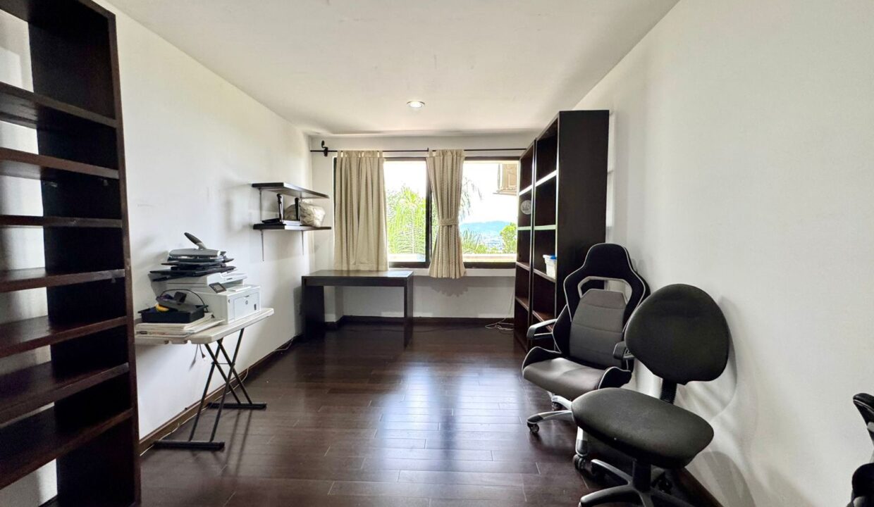 WhatsApp Image 2025-06-25 at 12.22.28 PM (4)