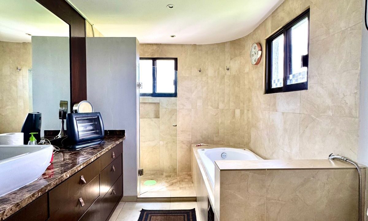 WhatsApp Image 2025-06-25 at 12.22.29 PM (3)