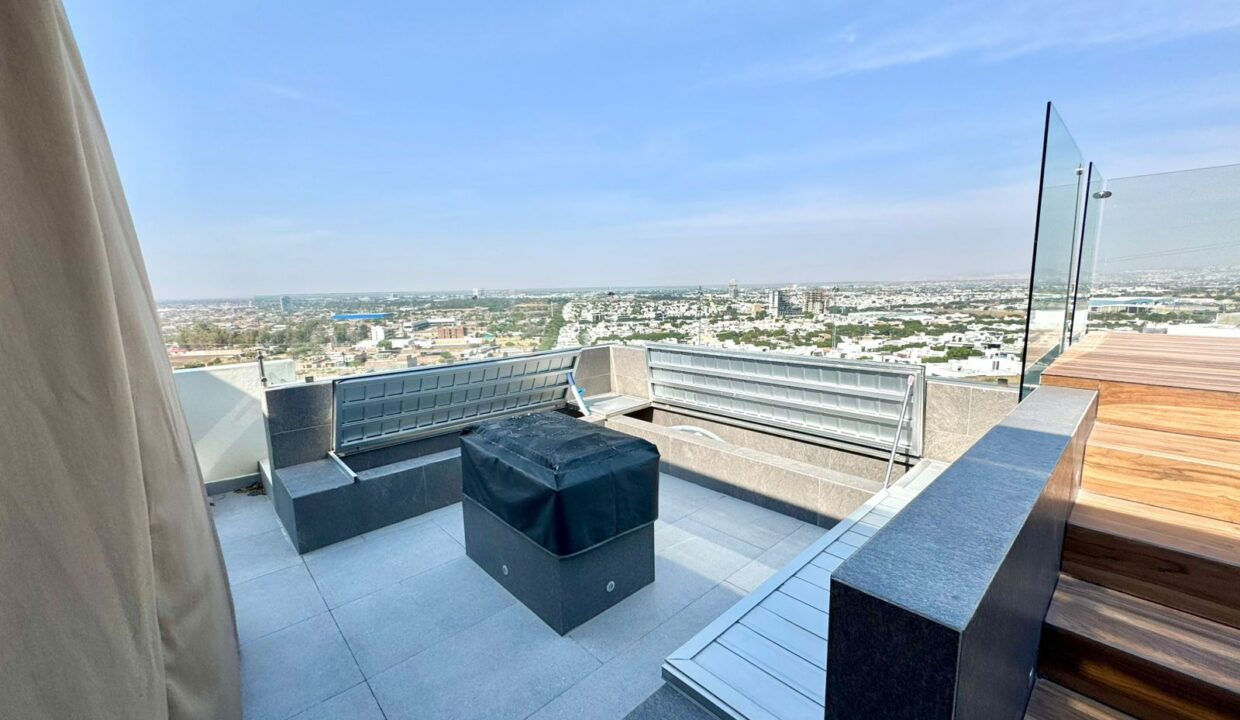 WhatsApp Image 2025-07-24 at 5.49.57 PM (1)